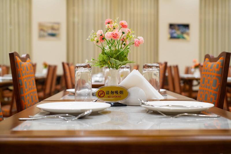 Rozana Hotel - Restoran