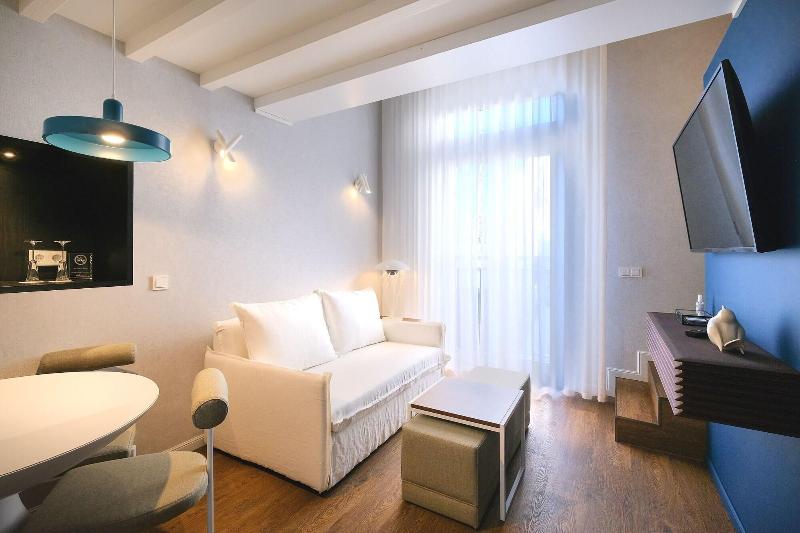 Mourasuites Hotel - Oda
