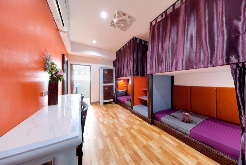 Kerton Hostel - Oda
