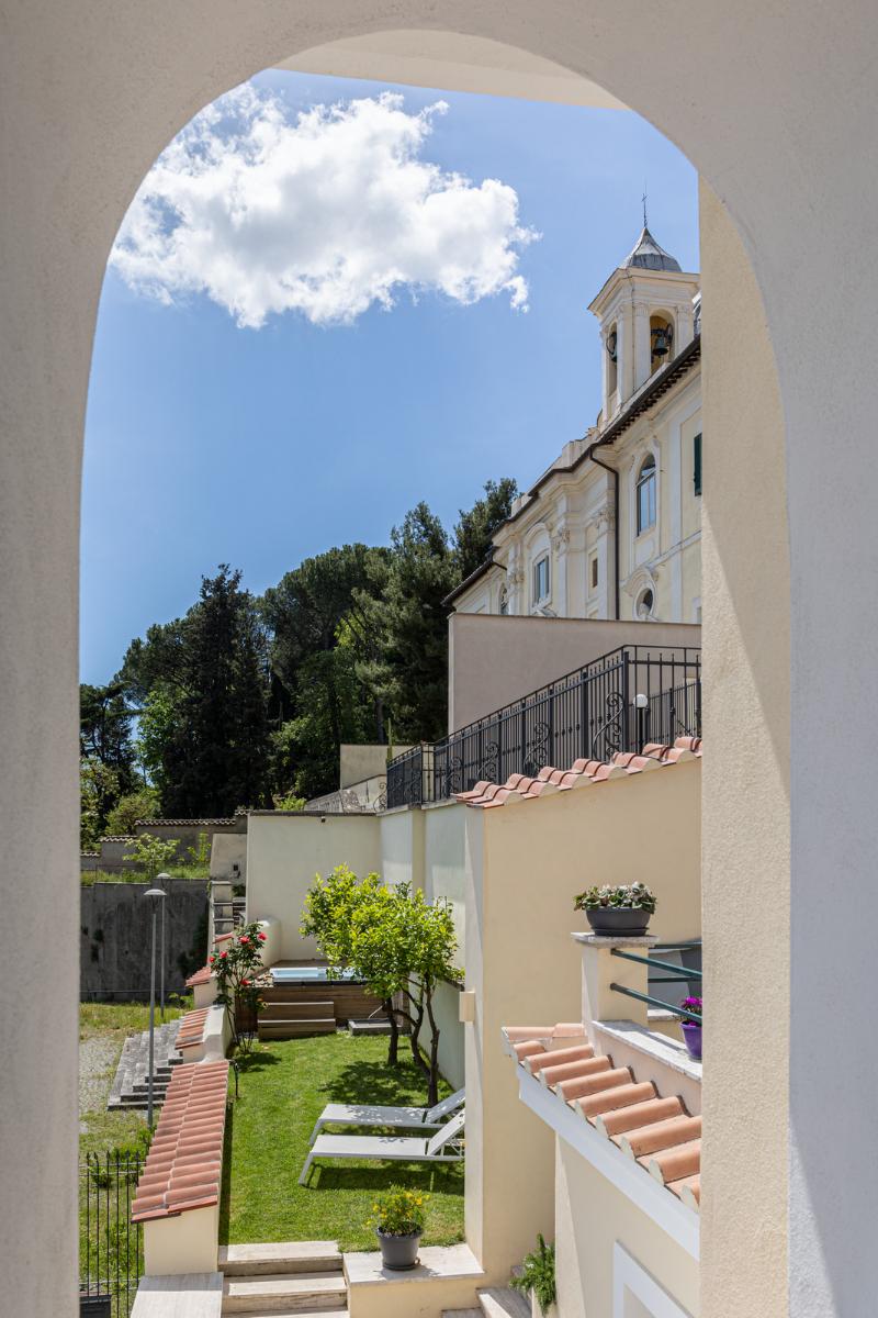 Monastero dei Santi - Oda