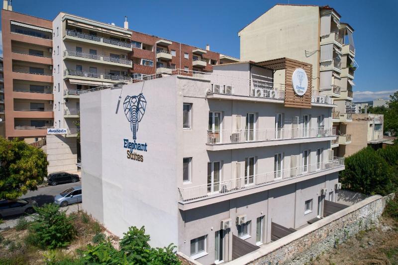 Elephant Suites - Genel