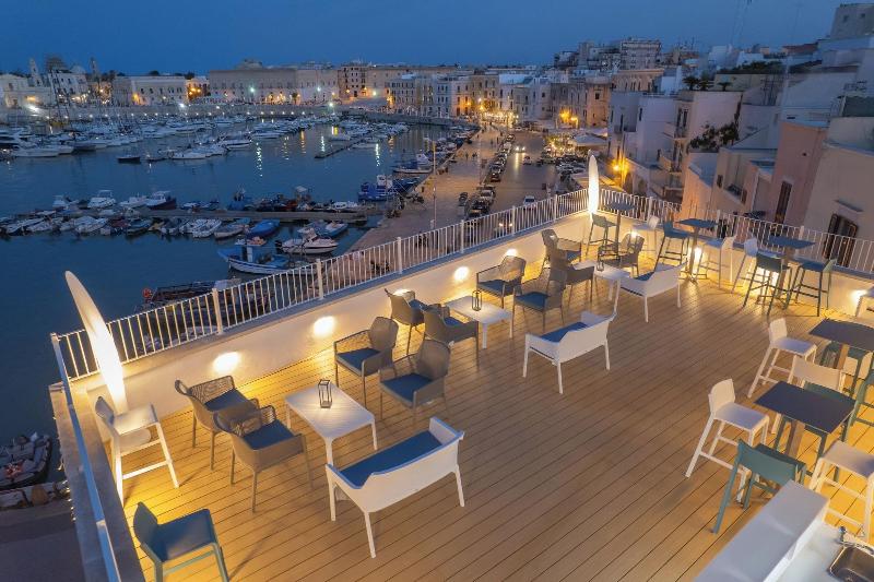 La Banchina Luxury Suites - Genel