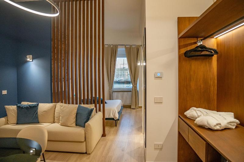 La Banchina Luxury Suites - Oda