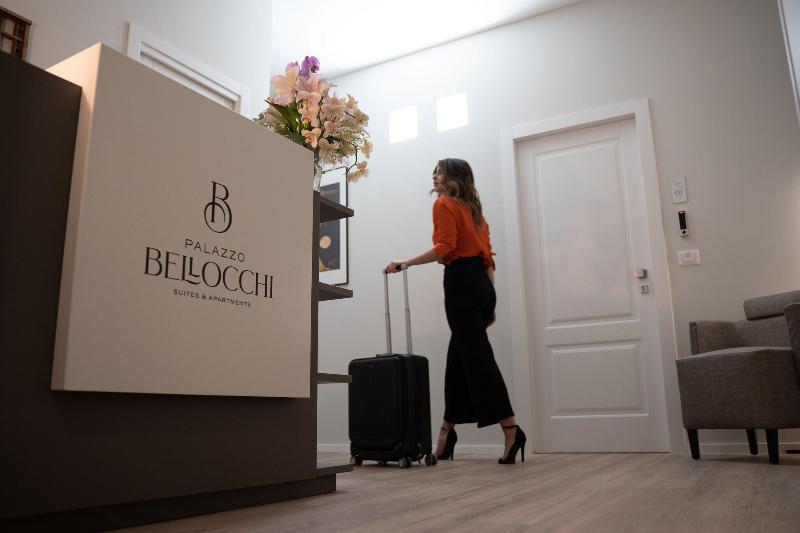Palazzo Bellocchi Suites Apartments - Lobi