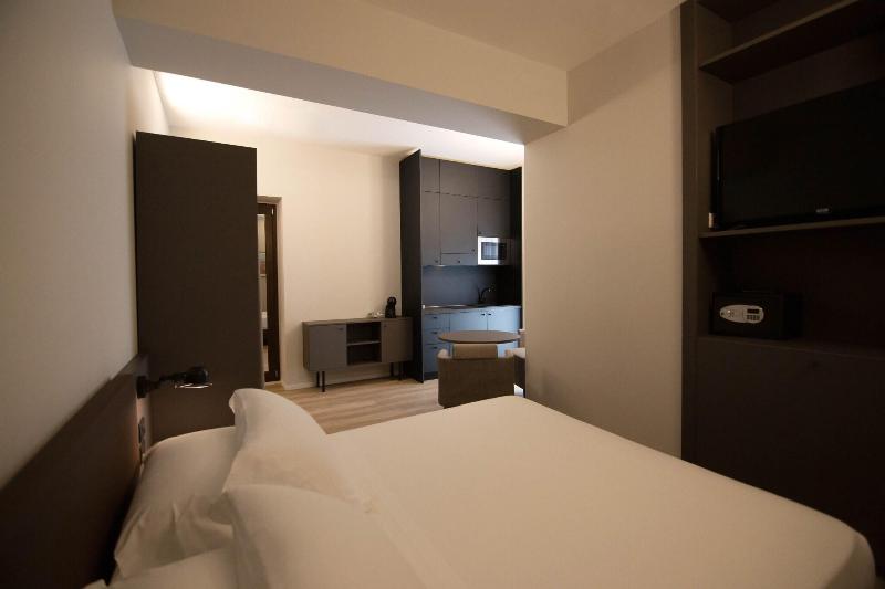 Palazzo Bellocchi Suites Apartments - Oda