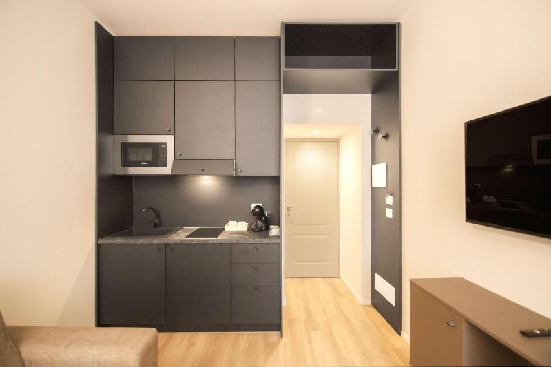 Palazzo Bellocchi Suites Apartments - Oda