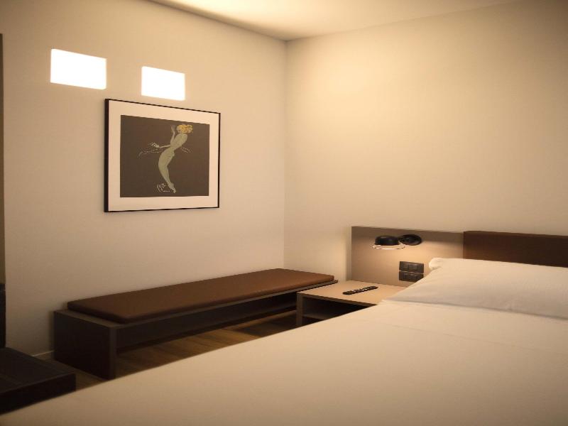Palazzo Bellocchi Suites Apartments - Oda