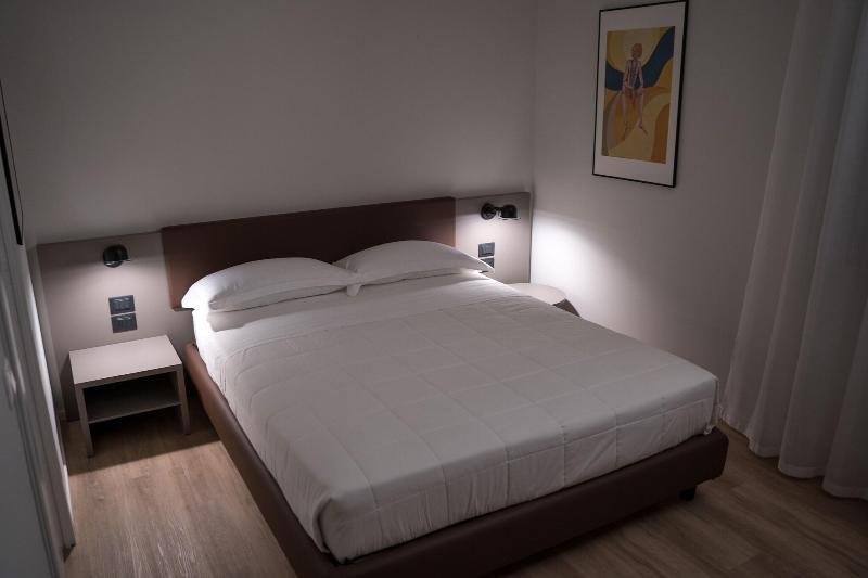 Palazzo Bellocchi Suites Apartments - Oda