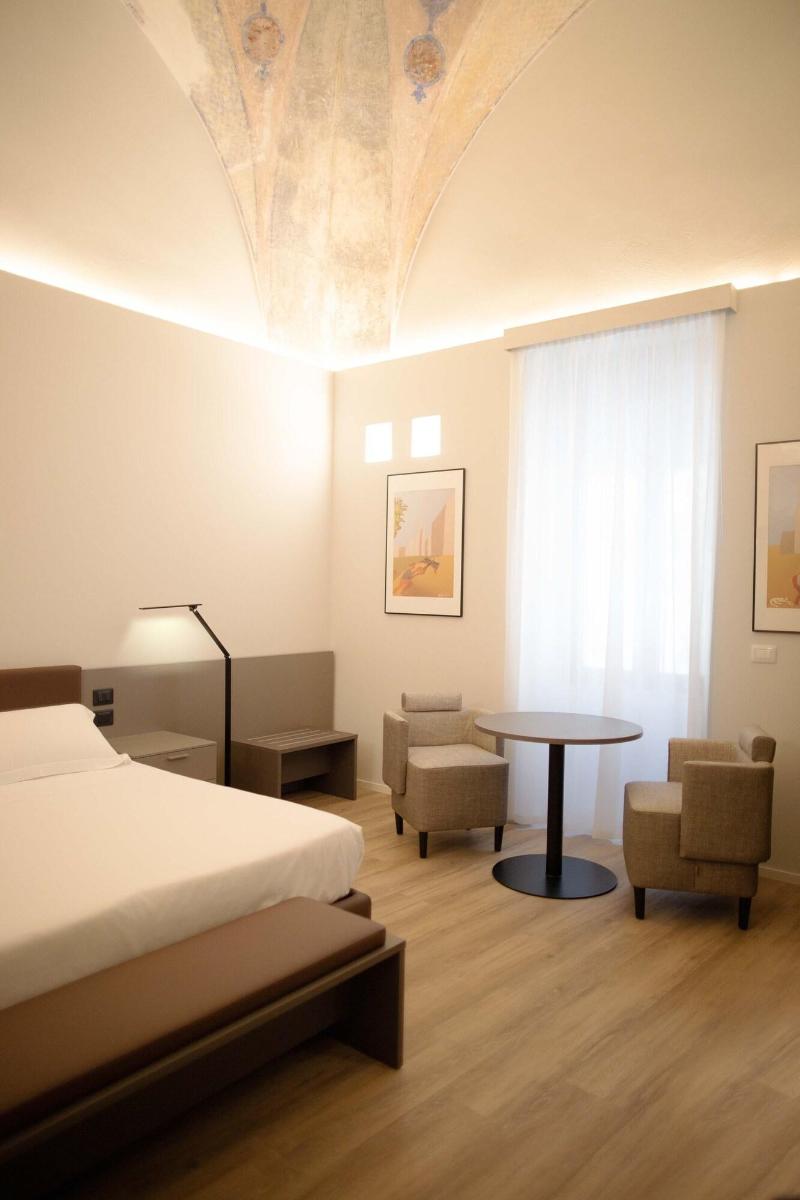 Palazzo Bellocchi Suites Apartments - Oda