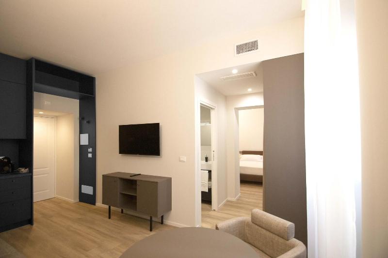 Palazzo Bellocchi Suites Apartments - Oda