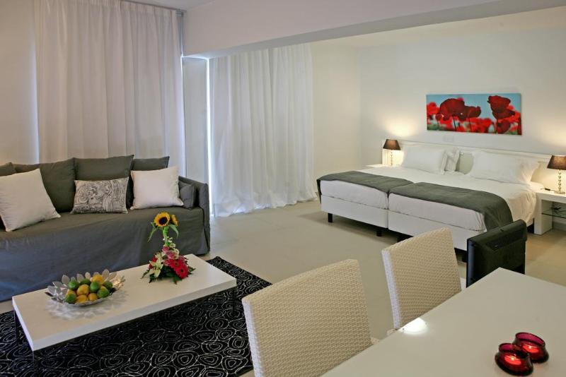 Alva Hotel Apartments - Oda