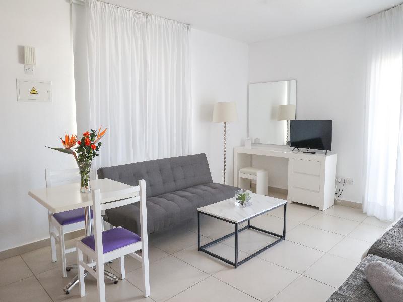 Alva Hotel Apartments - Oda