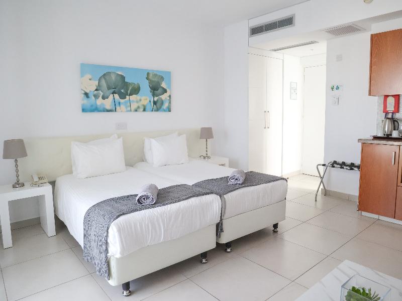 Alva Hotel Apartments - Oda