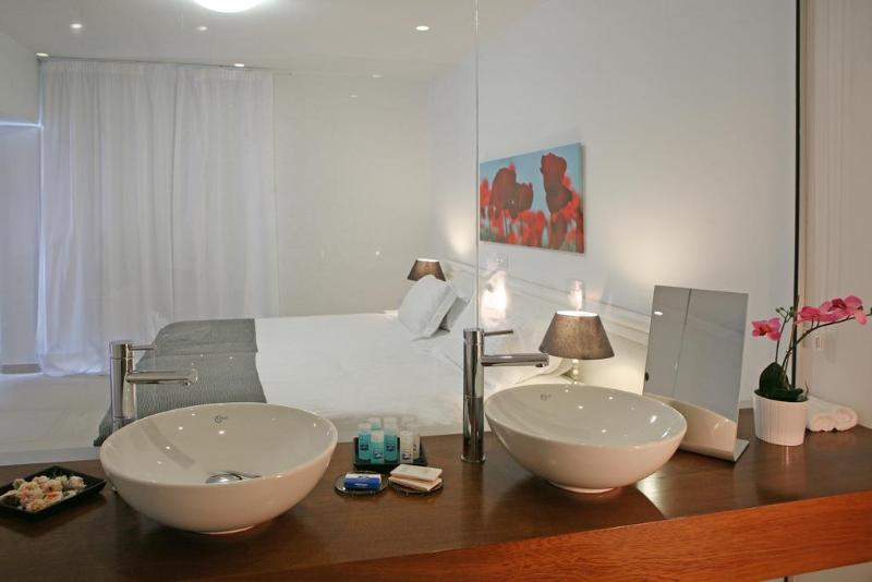 Alva Hotel Apartments - Oda