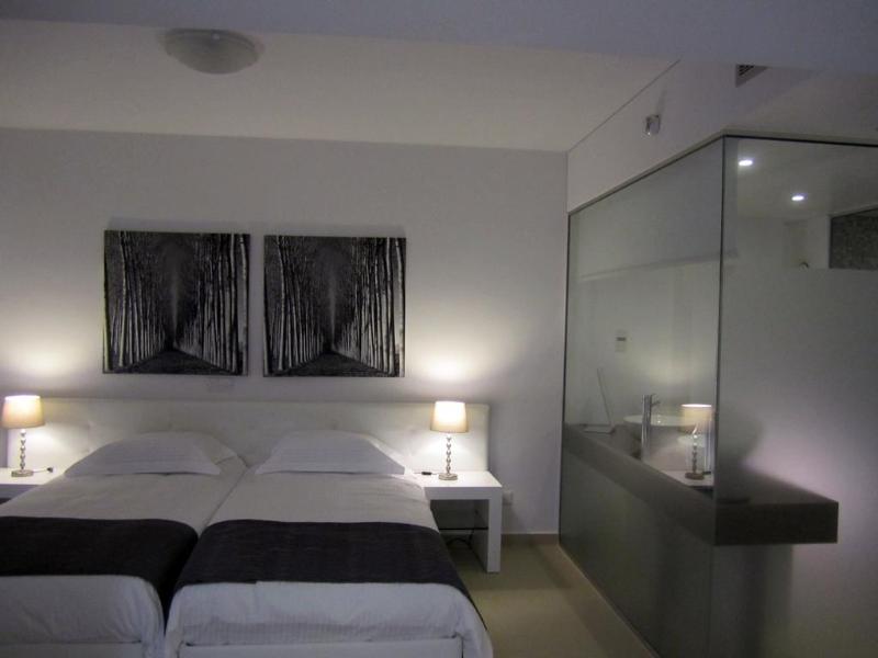 Alva Hotel Apartments - Oda