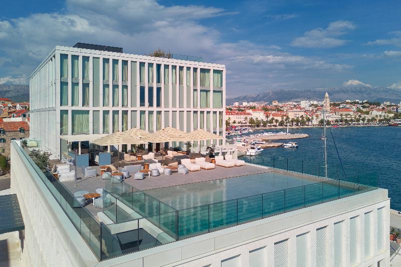 Hotel Ambasador - Genel