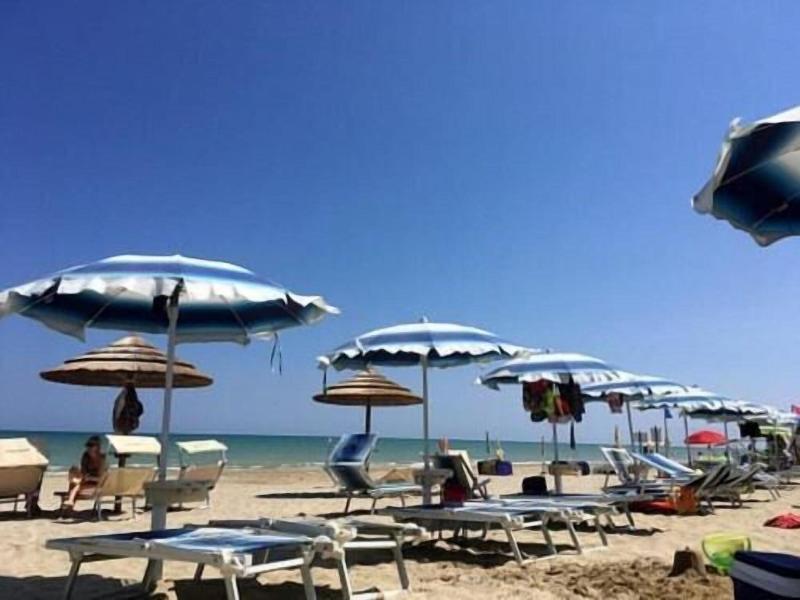 Hotel Settibi - Lobi
