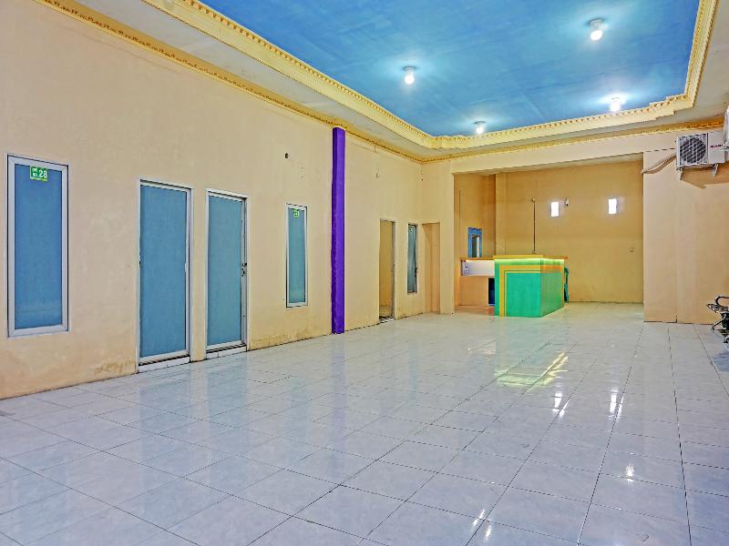 Ayu Lestari Homestay - Lobi