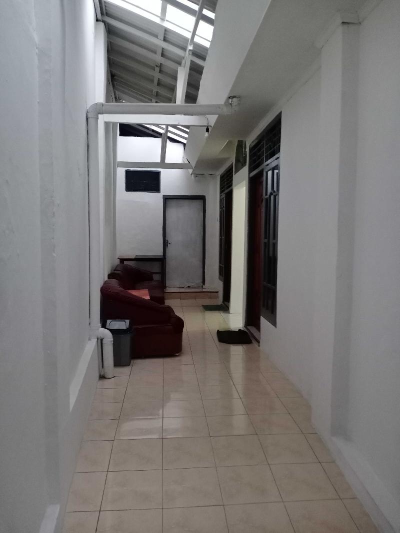 Express O 91597 Sharie Homestay Syariah - Oda