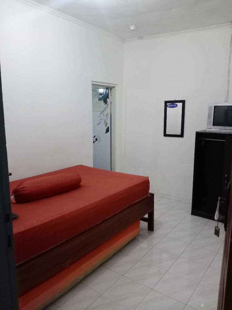 Express O 91597 Sharie Homestay Syariah - Oda