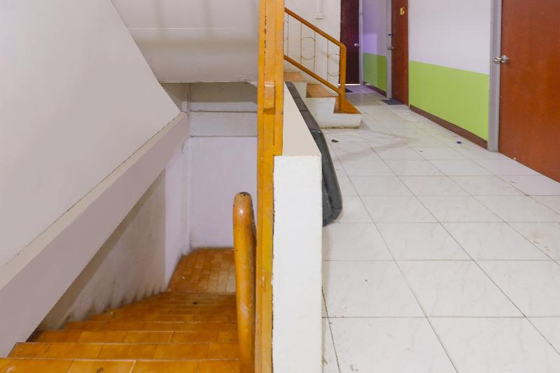 Spot On 91343 Kartika Guest House Syariah - Lobi