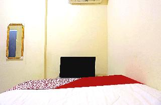 Spot On 91343 Kartika Guest House Syariah fotoÄŸrafÄ±