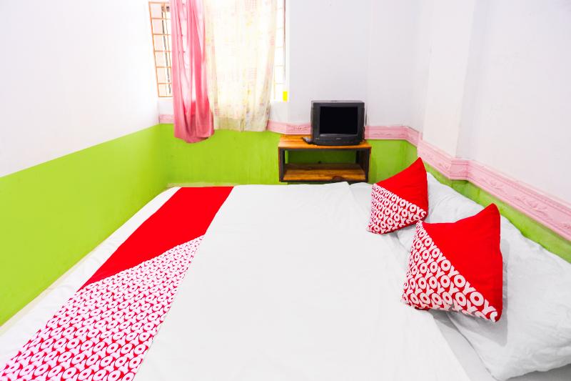 Spot On 91344 Wr House Syariah Batam - Oda