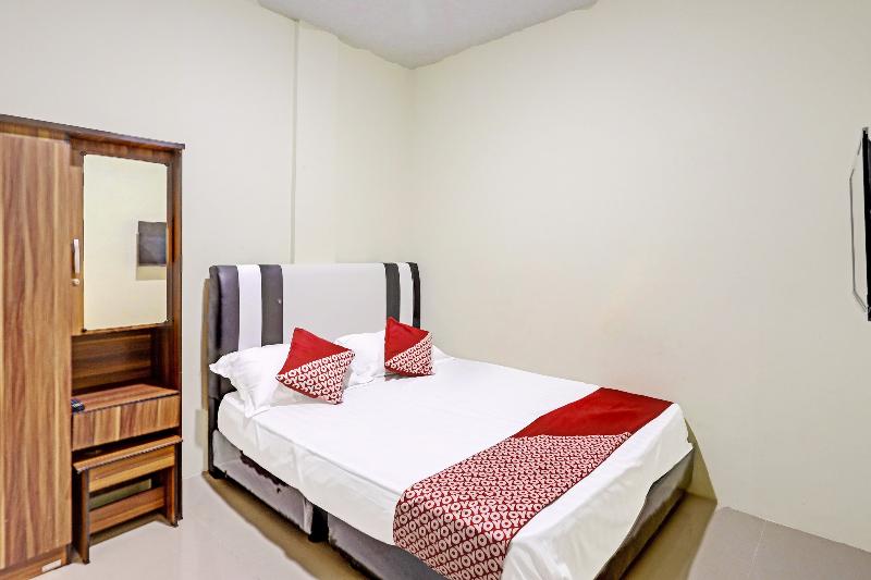 Spot On 91500 Suci Homestay Syariah - Oda