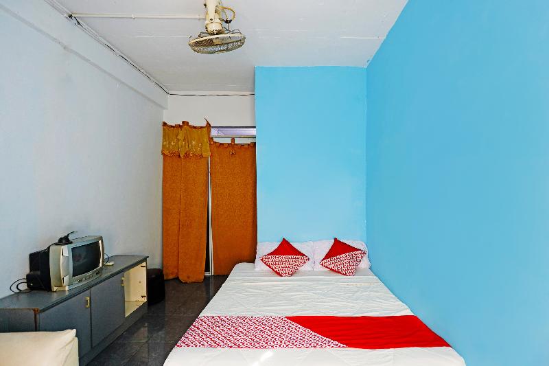 Spot On 91591 Rafika Homestay Syariah - Oda