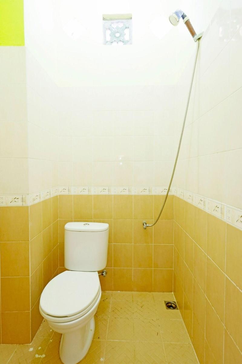 Spot On 91591 Rafika Homestay Syariah - Oda