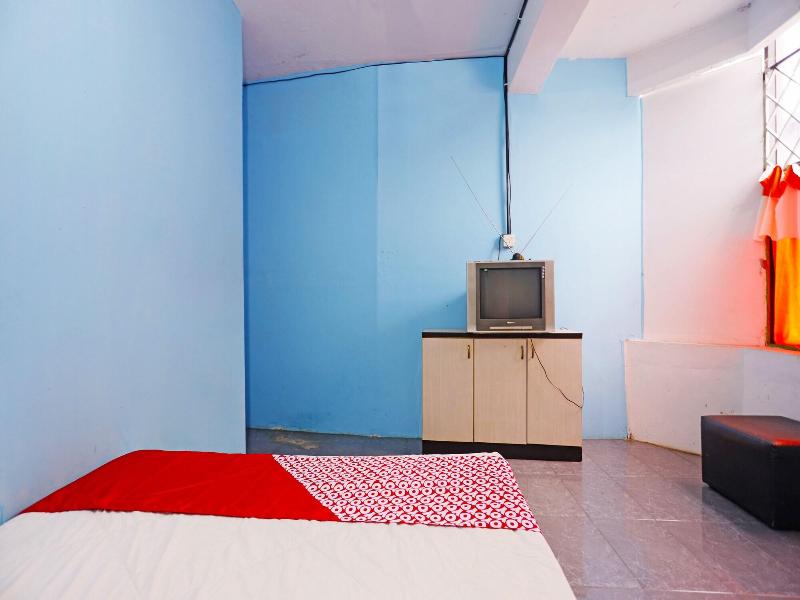 Spot On 91591 Rafika Homestay Syariah - Oda