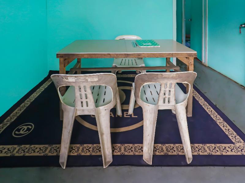 Spot On 91732 Rani Homestay Syariah - Lobi