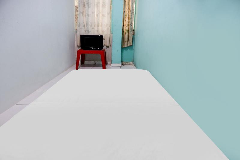 Spot On 91781 Solo Baru Homestay Syariah - Oda