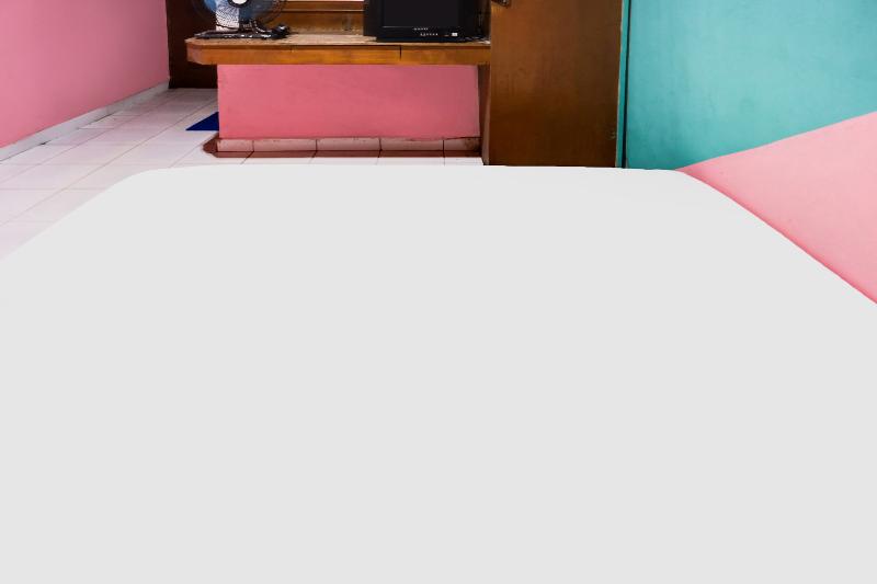 Spot On 91781 Solo Baru Homestay Syariah - Oda