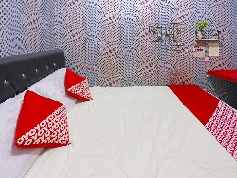 Oyo 91782 Satria Homestay Syariah - Oda