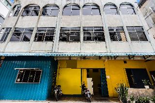 Spot On 91792 Solo Baru 2 Homestay Syariah otel fotoğrafı