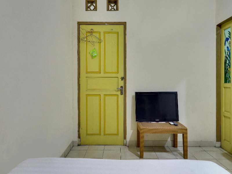 Oyo 90892 My Guest House Syariah - Oda