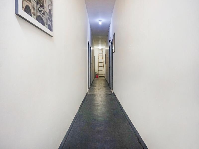 91412 Ameera Inn Syariah - Lobi