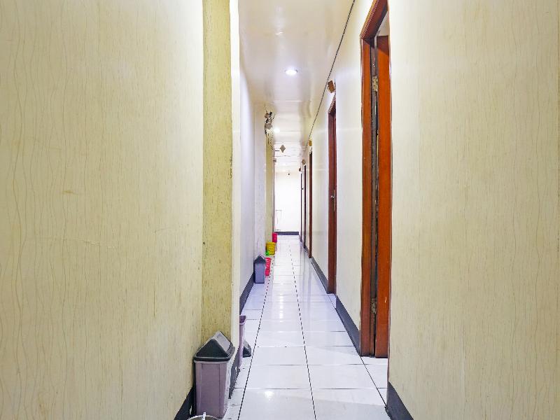 Oyo 91553 Lautze Raya Residence - Lobi
