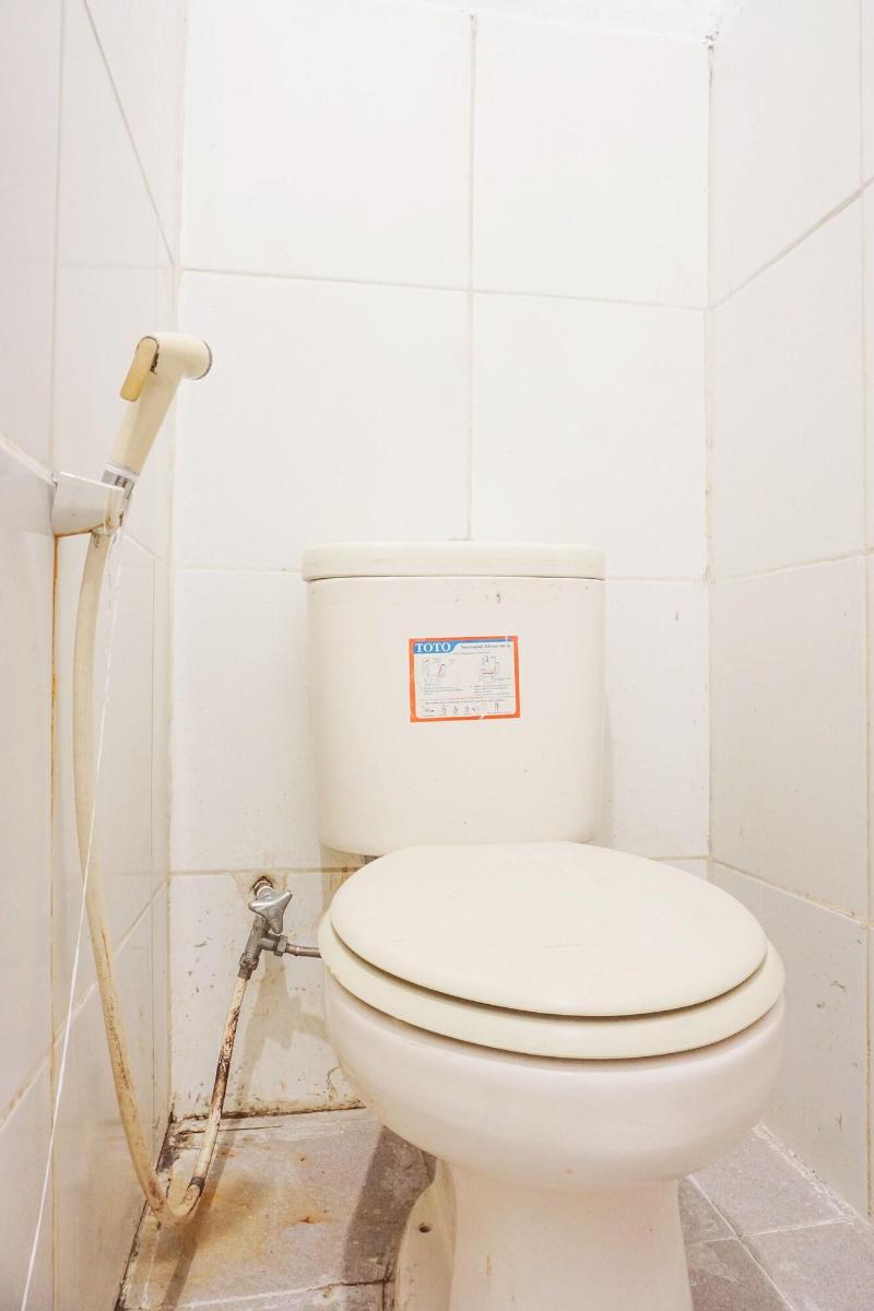 Oyo 91654 Bintang Residence - Oda