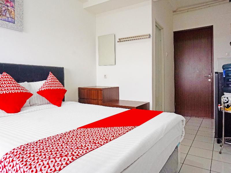 San San Rooms Gunung Putri Square - Oda