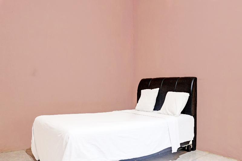 Oyo 91416 Puri 88 Homestay - Oda