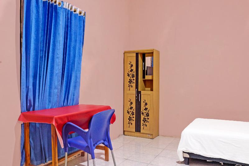Oyo 91416 Puri 88 Homestay - Oda