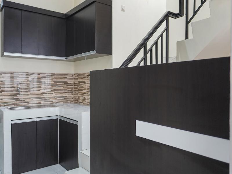 Oyo 91646 Fio Colombus Residence - Lobi