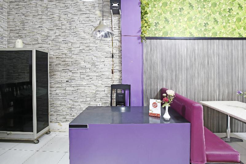 Collection O 91449 Griya Ampenan Residence - Lobi