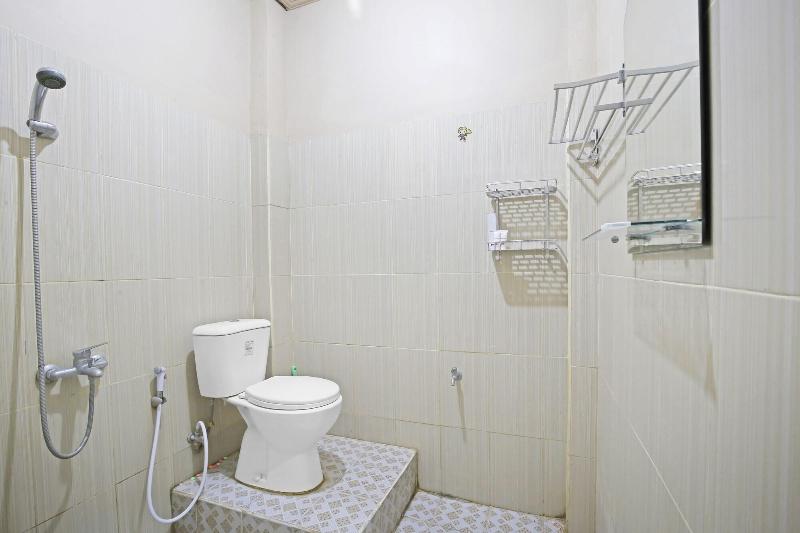 Collection O 91449 Griya Ampenan Residence - Oda