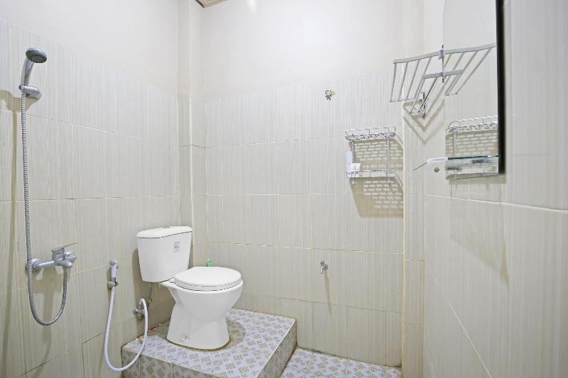Collection O 91449 Griya Ampenan Residence - Oda