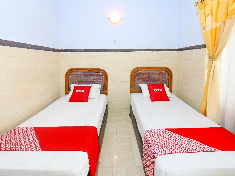 Oyo 91516 Wisata Hotel - Oda
