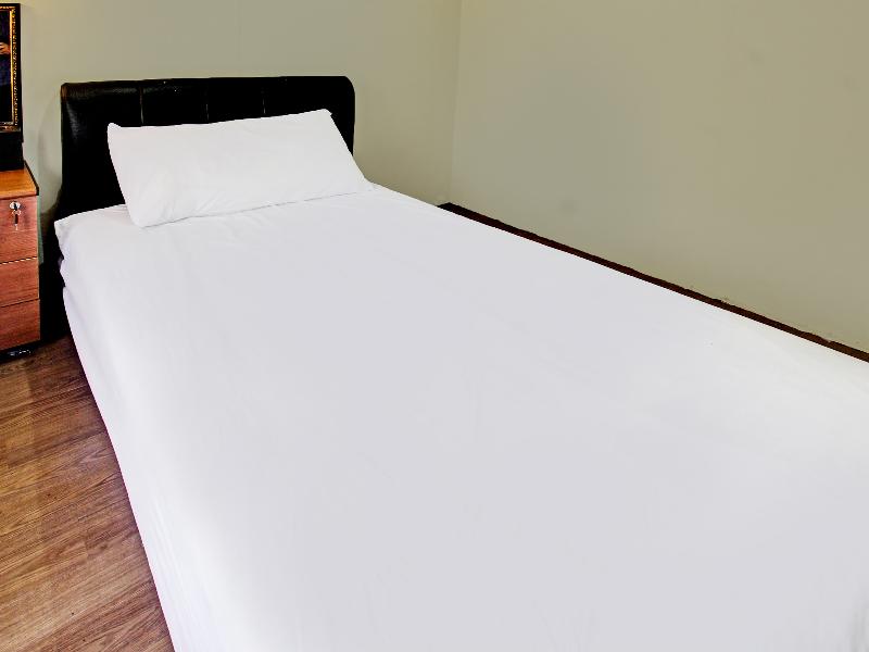 Oyo 91830 Hotel Gemilang 2 - Oda