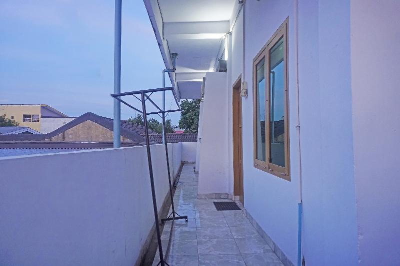 Oyo 91456 Anggrek Homes Makassar - Lobi